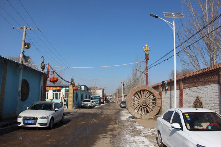 包头某村太阳能路灯